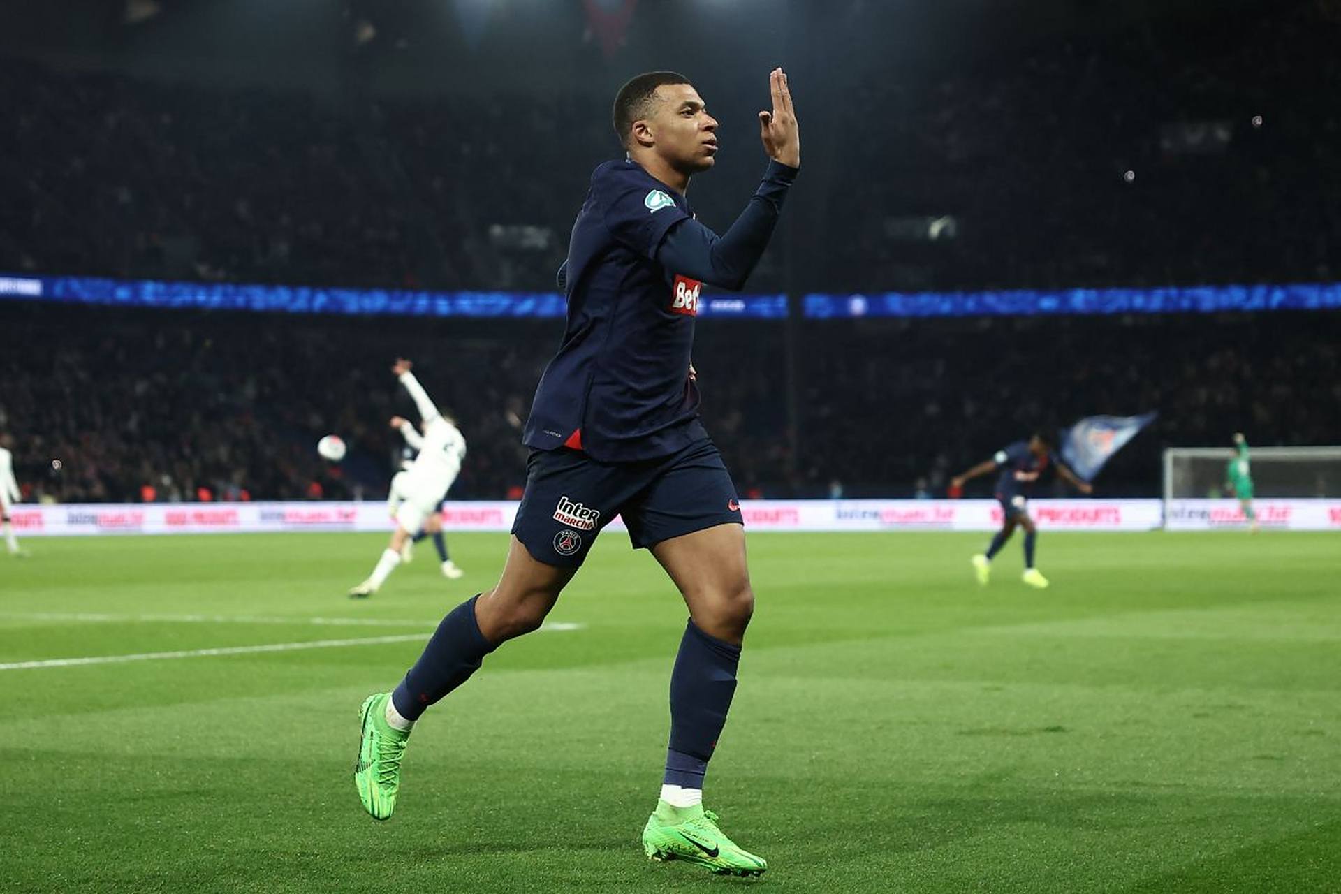 蒙彼利埃主帅发声，法国联赛夺冠前景令人期待的简单介绍