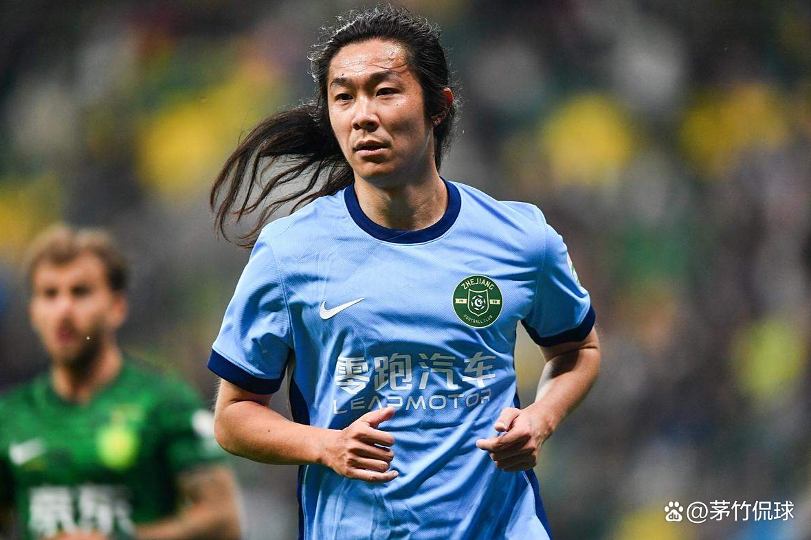 杭州绿城凭借主场优势击败大连一方,保持领先优势的简单介绍 杭州绿城凭借主场优势击败大连一方,保持领先优势的简单介绍