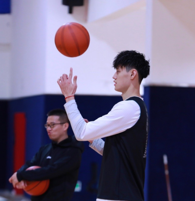 吉林队内部矛盾加剧，比赛失利频频的简单介绍